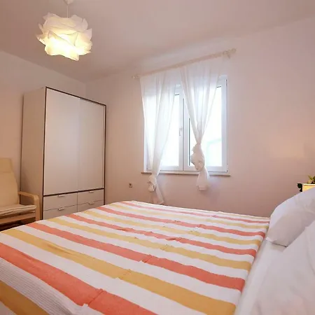 Apartmán Ines Murter