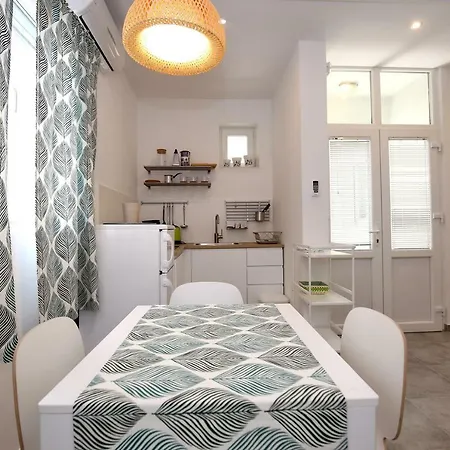 Ines Apartman