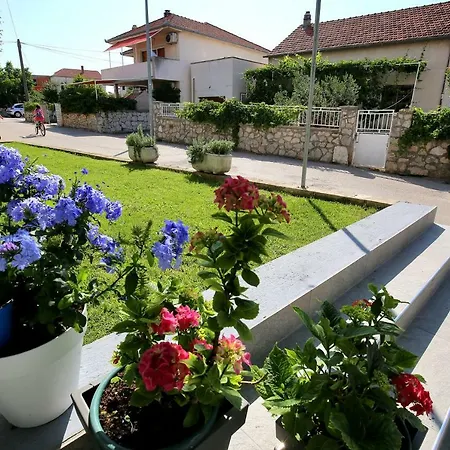 Ines Apartman