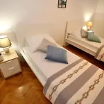 Apartman Ines *