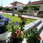 Ines Apartman