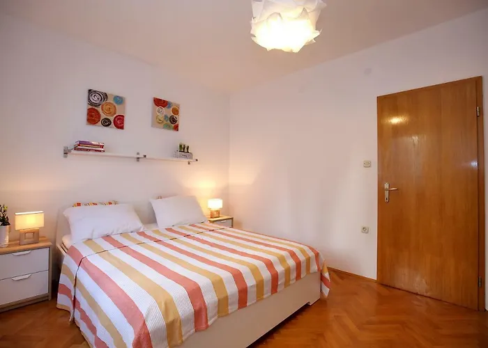 Apartamento Ines Murter